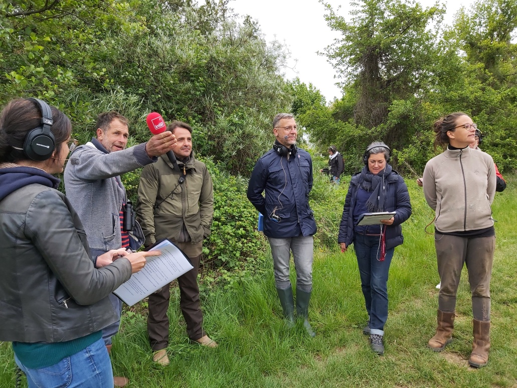tournage de la mission Terre au carré à la Ferme du Grand Laval exploration